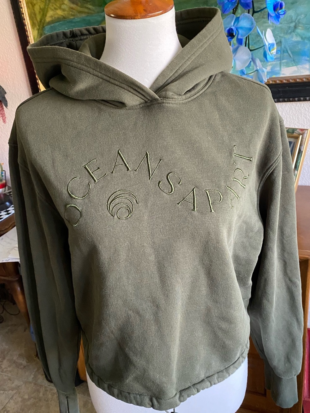 Cropped hoodie oceans apart Olive Green Hooded Sweatshirt